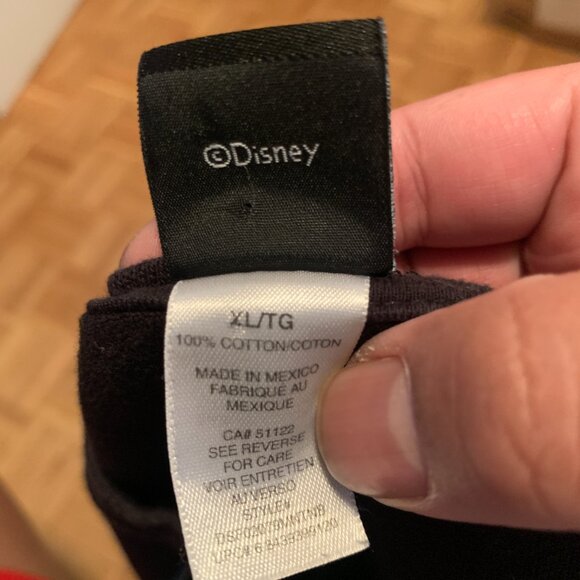 TRON Disney Movie Retro 1982 Poster Graphic Shirt | RARE ! - Picture 5 of 5